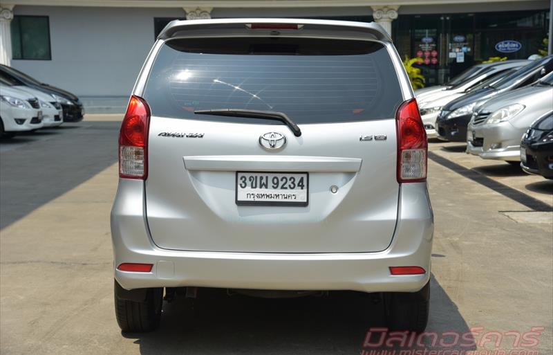 ขายรถเก๋งมือสอง toyota avanza รถปี2012 รหัส 70417 รูปที่4