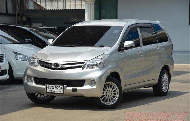 รถเก๋งมือสอง TOYOTA AVANZA รถปี 2012