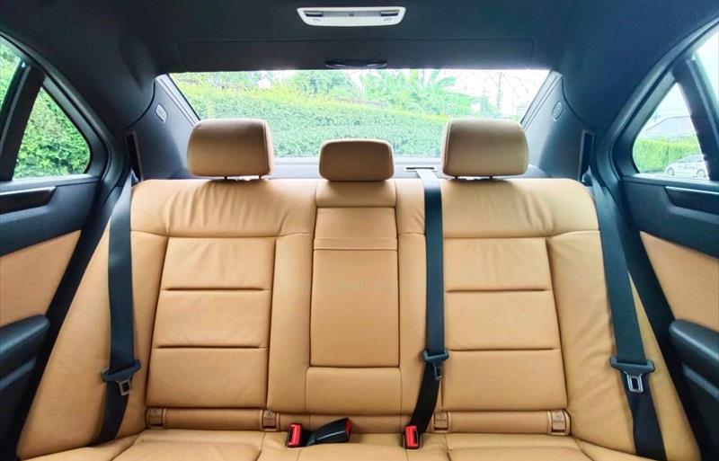 ขายรถเก๋งมือสอง-mercedes-benz-เมอร์เซเดสเบนซ์-e200-cgi-รถปี2013-รหัส70429-4e5b27f0.jpg ขายรถเก๋งมือสอง-mercedes-benz-เมอร์เซเดสเบนซ์-e200-cgi-รถปี2013-รหัส70429-4e5b27f0.jpg