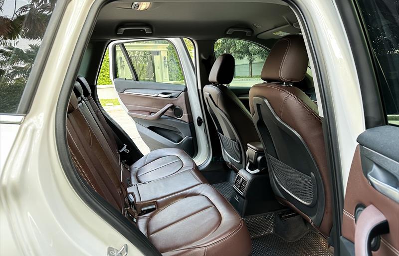ขายรถ-suv-มือสอง-bmw-บีเอ็มดับบลิว-x1-เอ็กซ์1-รถปี2020-รหัส70430-cbcc0b38.jpg ขายรถ-suv-มือสอง-bmw-บีเอ็มดับบลิว-x1-เอ็กซ์1-รถปี2020-รหัส70430-cbcc0b38.jpg