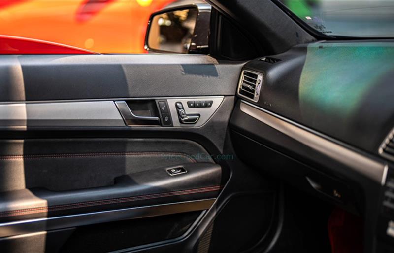 ขายรถเก๋งมือสอง-mercedes-benz-เมอร์เซเดสเบนซ์-e250-รถปี2016-รหัส70436-3af8f3ab.jpg ขายรถเก๋งมือสอง-mercedes-benz-เมอร์เซเดสเบนซ์-e250-รถปี2016-รหัส70436-3af8f3ab.jpg