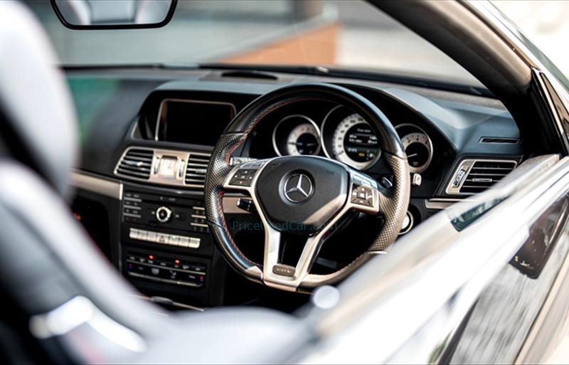 ขายรถเก๋งมือสอง-mercedes-benz-เมอร์เซเดสเบนซ์-e250-รถปี2016-รหัส70436-9ed4bee1.jpg ขายรถเก๋งมือสอง-mercedes-benz-เมอร์เซเดสเบนซ์-e250-รถปี2016-รหัส70436-9ed4bee1.jpg