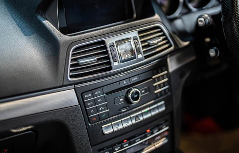 ขายรถเก๋งมือสอง-mercedes-benz-เมอร์เซเดสเบนซ์-e250-รถปี2016-รหัส70436-ac5dec9d.jpg ขายรถเก๋งมือสอง-mercedes-benz-เมอร์เซเดสเบนซ์-e250-รถปี2016-รหัส70436-ac5dec9d.jpg