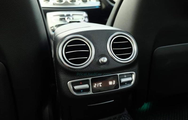 ขายรถเก๋งมือสอง-mercedes-benz-เมอร์เซเดสเบนซ์-e350-amg-รถปี2018-รหัส70465-517c750f.jpg ขายรถเก๋งมือสอง-mercedes-benz-เมอร์เซเดสเบนซ์-e350-amg-รถปี2018-รหัส70465-517c750f.jpg