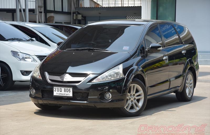 รถตู้มือสอง MITSUBISHI SPACE WAGON รถปี 2009