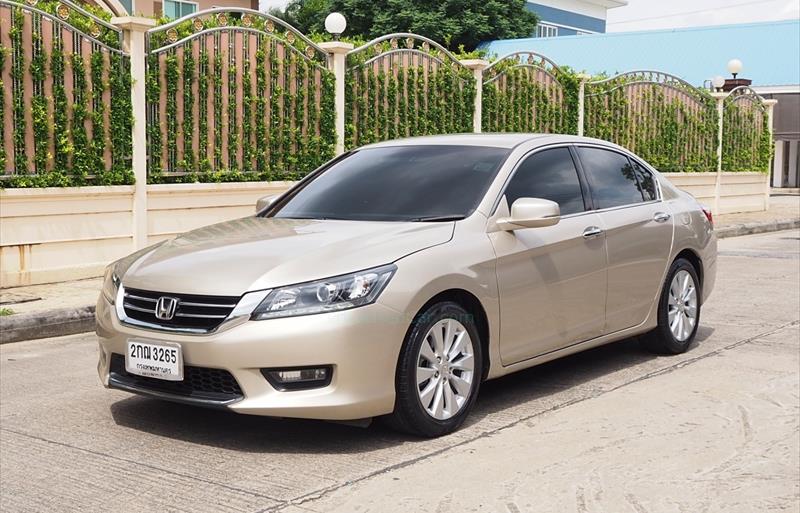 รถเก๋งมือสอง  HONDA ACCORD 2.0 EL NAVI รถปี2013