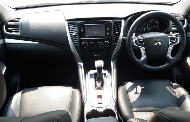 ขายรถ-suv-มือสอง-mitsubishi-มิตซูบิชิ-pajero-sport-ปาเจโร่-สปอร์ต-รถปี2018-รหัส70494-8dd48cfe.jpg ขายรถ-suv-มือสอง-mitsubishi-มิตซูบิชิ-pajero-sport-ปาเจโร่-สปอร์ต-รถปี2018-รหัส70494-8dd48cfe.jpg
