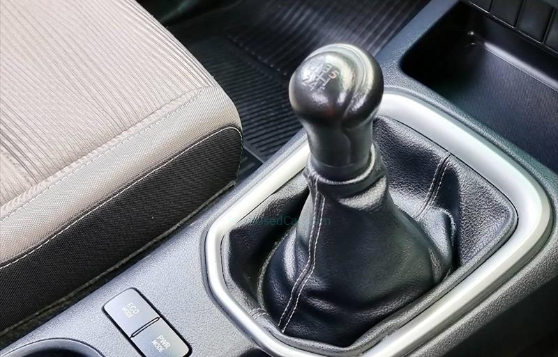 ขายรถกระบะมือสอง toyota hilux-revo รถปี2016 รหัส 70500 รูปที่9