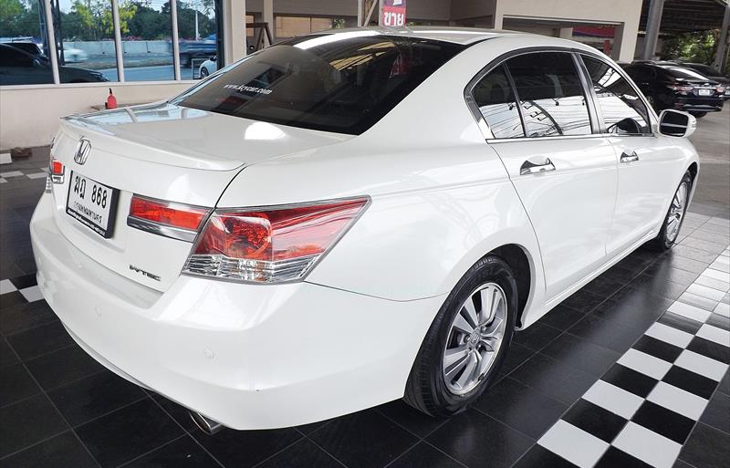 ขายรถเก๋งมือสอง honda accord รถปี2012 รหัส 70533 รูปที่7