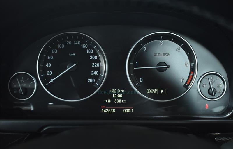 ขายรถเก๋งมือสอง bmw 520d รถปี2014 รหัส 70534 รูปที่9