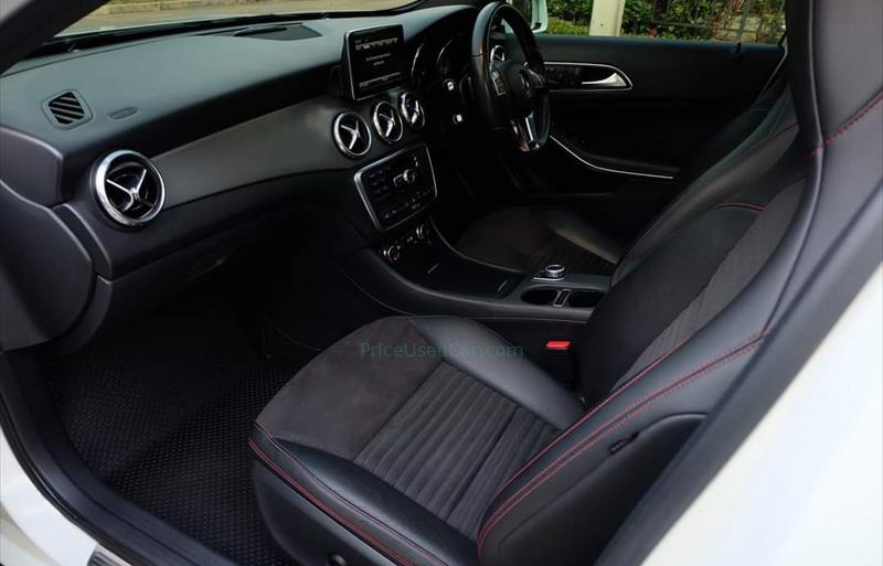 ขายรถเก๋งมือสอง-mercedes-benz-เมอร์เซเดสเบนซ์-gla220-cdi-รถปี2015-รหัส70535-216ddc47.jpg ขายรถเก๋งมือสอง-mercedes-benz-เมอร์เซเดสเบนซ์-gla220-cdi-รถปี2015-รหัส70535-216ddc47.jpg