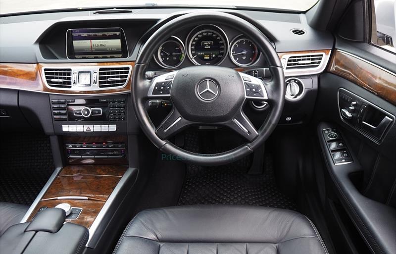 ขายรถเก๋งมือสอง mercedes-benz e300 รถปี2014 รหัส 70547 รูปที่4