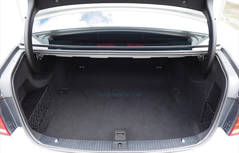 ขายรถเก๋งมือสอง-mercedes-benz-เมอร์เซเดสเบนซ์-e300-อีสามศูนย์ศูนย์-รถปี2014-รหัส70547-e532858a.jpg ขายรถเก๋งมือสอง-mercedes-benz-เมอร์เซเดสเบนซ์-e300-อีสามศูนย์ศูนย์-รถปี2014-รหัส70547-e532858a.jpg
