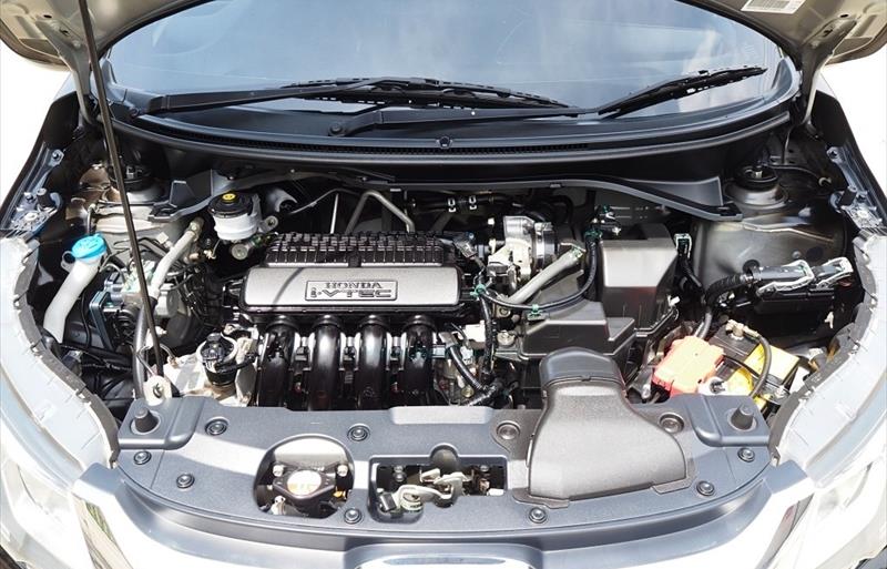 ขายรถ-suv-มือสอง-honda-ฮอนด้า-br-v-บีอาร์วี-รถปี2018-รหัส70554-a8fc8ece.jpg ขายรถ-suv-มือสอง-honda-ฮอนด้า-br-v-บีอาร์วี-รถปี2018-รหัส70554-a8fc8ece.jpg