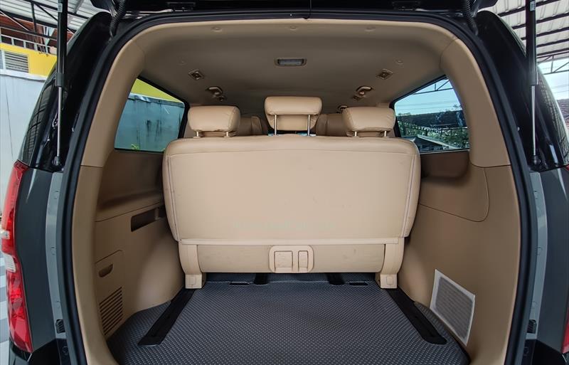 ขายรถตู้มือสอง hyundai h-1 รถปี2014 รหัส 70559 รูปที่8 ขายรถตู้มือสอง hyundai h-1 รถปี2014 รหัส 70559 รูปที่8