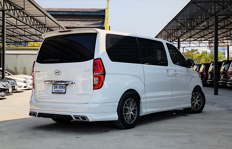 ขายรถตู้มือสอง hyundai h-1 รถปี2019 รหัส 70581 รูปที่4 ขายรถตู้มือสอง hyundai h-1 รถปี2019 รหัส 70581 รูปที่4
