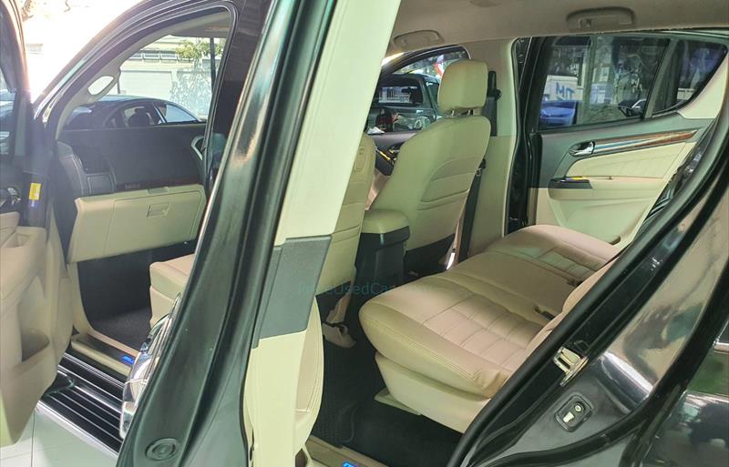 ขายรถอเนกประสงค์มือสอง isuzu mu-x รถปี2017 รหัส 70635 รูปที่4