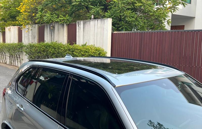 ขายรถ-suv-มือสอง-bmw-บีเอ็มดับบลิว-x5-เอ็กซ์5-รถปี2017-รหัส70665-ee49b94c.jpg ขายรถ-suv-มือสอง-bmw-บีเอ็มดับบลิว-x5-เอ็กซ์5-รถปี2017-รหัส70665-ee49b94c.jpg