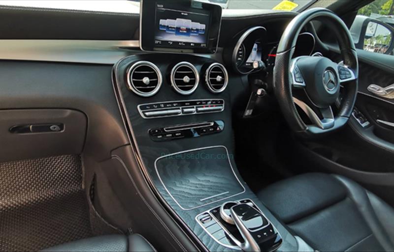 ขายรถเก๋งมือสอง-mercedes-benz-เมอร์เซเดสเบนซ์-glc250-จีแอลซีสองห้าศูนย์-รถปี2018-รหัส70666-2ceceedb.jpg ขายรถเก๋งมือสอง-mercedes-benz-เมอร์เซเดสเบนซ์-glc250-จีแอลซีสองห้าศูนย์-รถปี2018-รหัส70666-2ceceedb.jpg