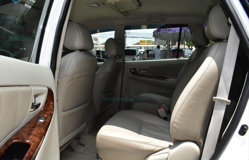 ขายรถตู้มือสอง toyota innova รถปี2013 รหัส 70679 รูปที่8