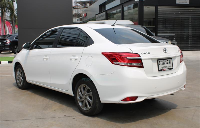 ขายรถเก๋งมือสอง toyota vios รถปี2019 รหัส 70687 รูปที่2