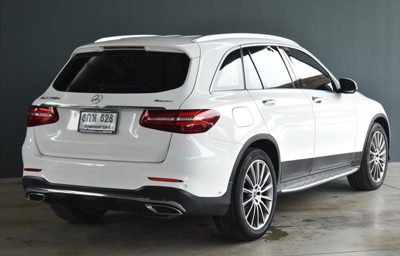 ขายรถเก๋งมือสอง-mercedes-benz-เมอร์เซเดสเบนซ์-glc250-จีแอลซีสองห้าศูนย์-รถปี2017-รหัส70700-15b5bb5d.jpg ขายรถเก๋งมือสอง-mercedes-benz-เมอร์เซเดสเบนซ์-glc250-จีแอลซีสองห้าศูนย์-รถปี2017-รหัส70700-15b5bb5d.jpg