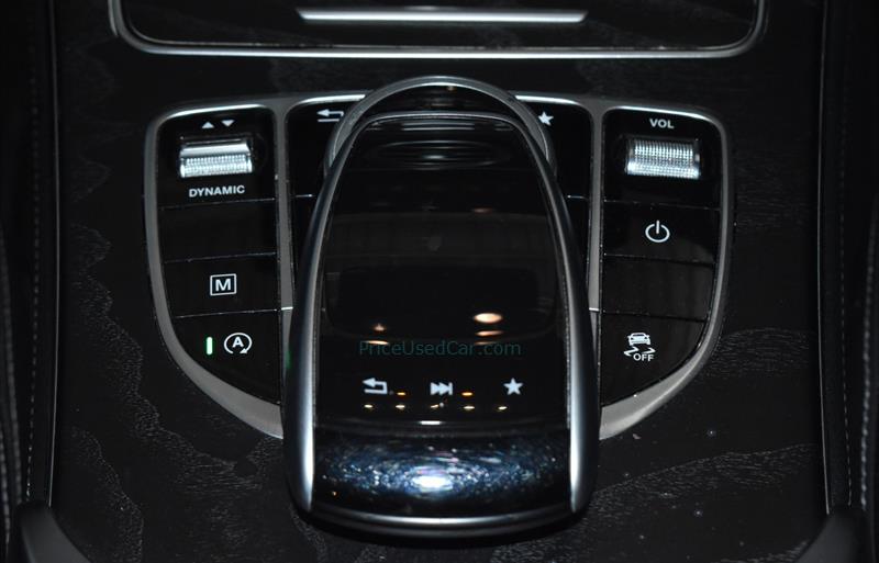 ขายรถเก๋งมือสอง-mercedes-benz-เมอร์เซเดสเบนซ์-glc250-จีแอลซีสองห้าศูนย์-รถปี2017-รหัส70700-808cb835.jpg ขายรถเก๋งมือสอง-mercedes-benz-เมอร์เซเดสเบนซ์-glc250-จีแอลซีสองห้าศูนย์-รถปี2017-รหัส70700-808cb835.jpg