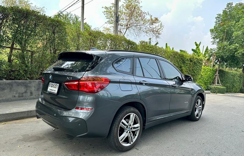 ขายรถ-suv-มือสอง-bmw-บีเอ็มดับบลิว-x1-เอ็กซ์1-รถปี2017-รหัส70701-2a72912c.jpg ขายรถ-suv-มือสอง-bmw-บีเอ็มดับบลิว-x1-เอ็กซ์1-รถปี2017-รหัส70701-2a72912c.jpg