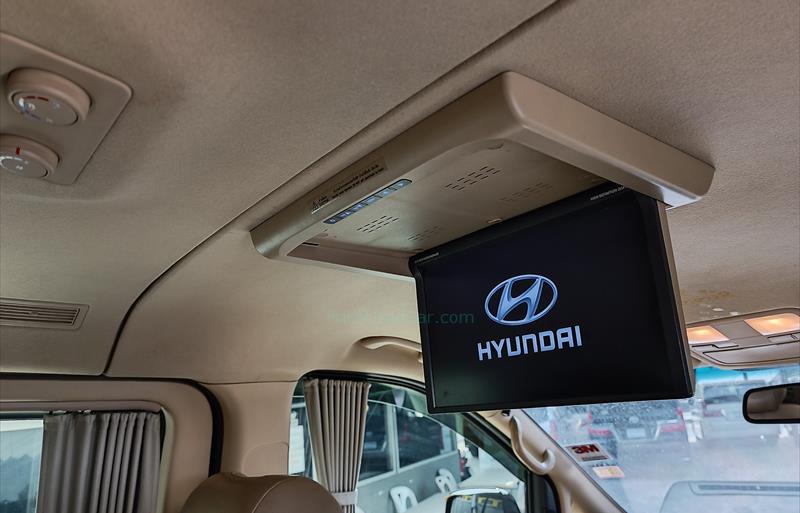 ขายรถตู้มือสอง hyundai h-1 รถปี2016 รหัส 70752 รูปที่9 ขายรถตู้มือสอง hyundai h-1 รถปี2016 รหัส 70752 รูปที่9