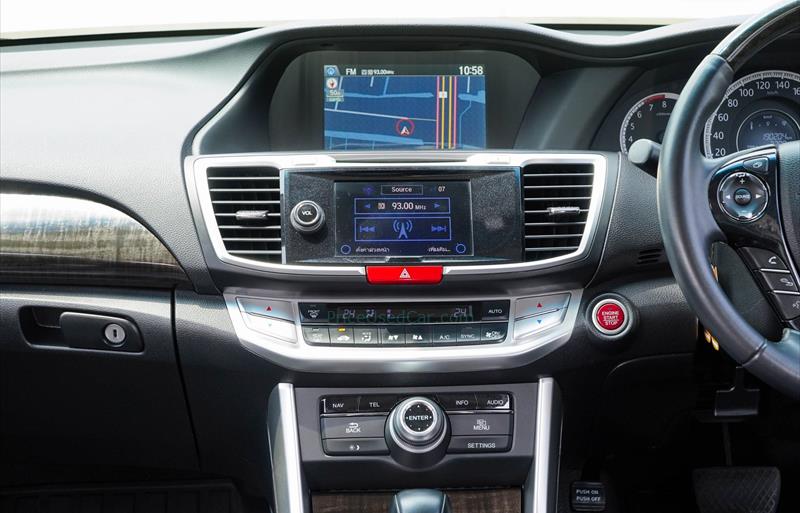 ขายรถเก๋งมือสอง honda accord รถปี2014 รหัส 70765 รูปที่10