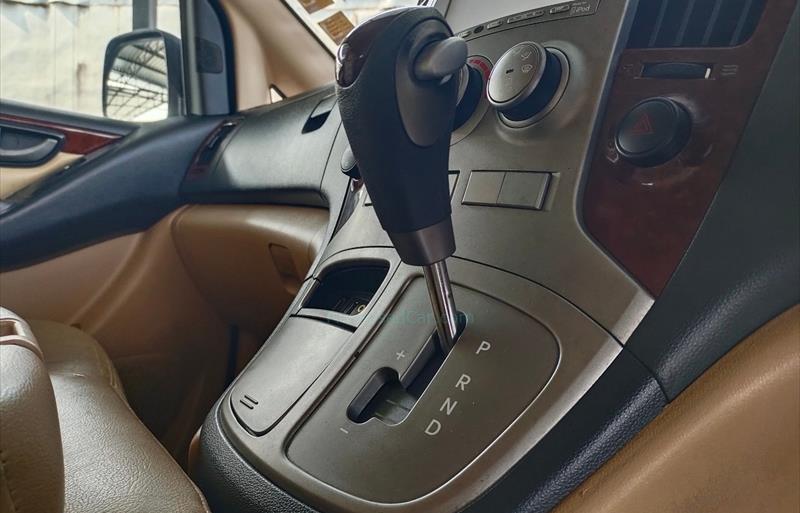 ขายรถตู้มือสอง hyundai h-1 รถปี2011 รหัส 70770 รูปที่10 ขายรถตู้มือสอง hyundai h-1 รถปี2011 รหัส 70770 รูปที่10