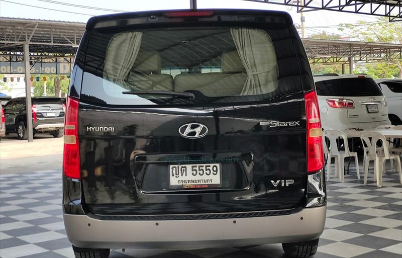 ขายรถตู้มือสอง hyundai h-1 รถปี2011 รหัส 70770 รูปที่4 ขายรถตู้มือสอง hyundai h-1 รถปี2011 รหัส 70770 รูปที่4