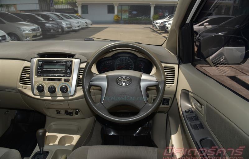 ขายรถตู้มือสอง toyota innova รถปี2012 รหัส 70805 รูปที่9