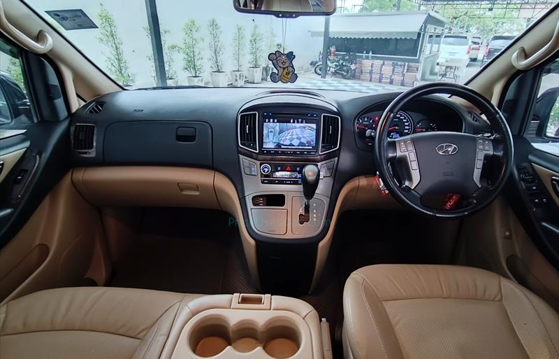 ขายรถตู้มือสอง hyundai h-1 รถปี2016 รหัส 70823 รูปที่6 ขายรถตู้มือสอง hyundai h-1 รถปี2016 รหัส 70823 รูปที่6
