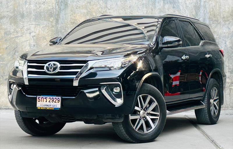 รถ SUV มือสอง  TOYOTA FORTUNER 2.4 V 4WD รถปี2019