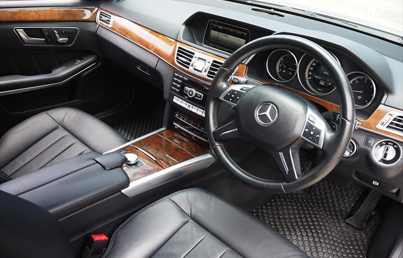 ขายรถเก๋งมือสอง mercedes-benz e300 รถปี2014 รหัส 70877 รูปที่5