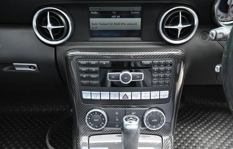 ขายรถเก๋งมือสอง-mercedes-benz-เมอร์เซเดสเบนซ์-slk200-amg-รถปี2015-รหัส70912-0764c56e.jpg ขายรถเก๋งมือสอง-mercedes-benz-เมอร์เซเดสเบนซ์-slk200-amg-รถปี2015-รหัส70912-0764c56e.jpg
