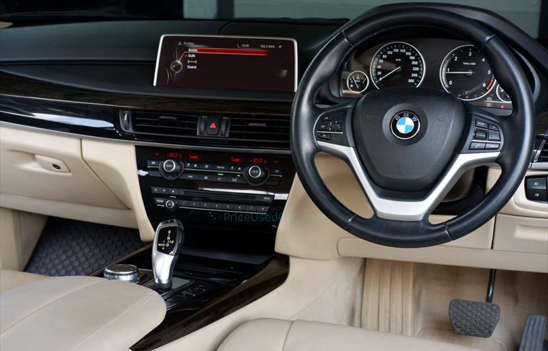 ขายรถ-suv-มือสอง-bmw-บีเอ็มดับบลิว-x5-เอ็กซ์5-รถปี2015-รหัส70917-07a5f949.jpg ขายรถ-suv-มือสอง-bmw-บีเอ็มดับบลิว-x5-เอ็กซ์5-รถปี2015-รหัส70917-07a5f949.jpg