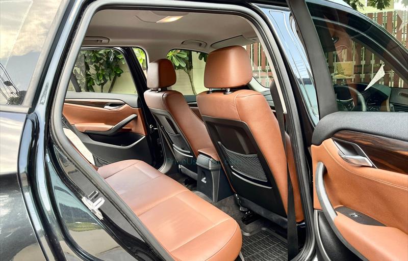 ขายรถ-suv-มือสอง-bmw-บีเอ็มดับบลิว-x1-เอ็กซ์1-รถปี2014-รหัส70918-b21bad40.jpg ขายรถ-suv-มือสอง-bmw-บีเอ็มดับบลิว-x1-เอ็กซ์1-รถปี2014-รหัส70918-b21bad40.jpg