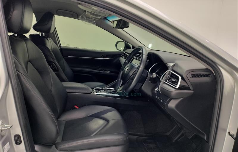 ขายรถเก๋งมือสอง-toyota-โตโยต้า-camry-คัมรี่-รถปี2019-รหัส70934-be59d582.jpg ขายรถเก๋งมือสอง-toyota-โตโยต้า-camry-คัมรี่-รถปี2019-รหัส70934-be59d582.jpg