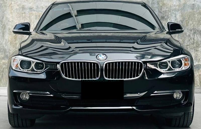 ขายรถเก๋งมือสอง-bmw-บีเอ็มดับบลิว-320d-สามสองศูนย์ดี-รถปี2014-รหัส70945-82777033.jpg ขายรถเก๋งมือสอง-bmw-บีเอ็มดับบลิว-320d-สามสองศูนย์ดี-รถปี2014-รหัส70945-82777033.jpg