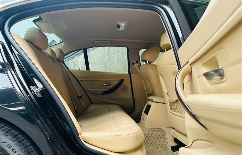 ขายรถเก๋งมือสอง-bmw-บีเอ็มดับบลิว-320d-สามสองศูนย์ดี-รถปี2014-รหัส70945-c5f199e9.jpg ขายรถเก๋งมือสอง-bmw-บีเอ็มดับบลิว-320d-สามสองศูนย์ดี-รถปี2014-รหัส70945-c5f199e9.jpg
