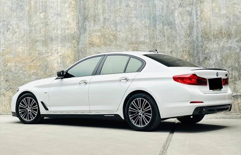 ขายรถเก๋งมือสอง-bmw-บีเอ็มดับบลิว-520d-ห้าสองศูนย์ดี-รถปี2018-รหัส70975-43e14acd.jpg ขายรถเก๋งมือสอง-bmw-บีเอ็มดับบลิว-520d-ห้าสองศูนย์ดี-รถปี2018-รหัส70975-43e14acd.jpg