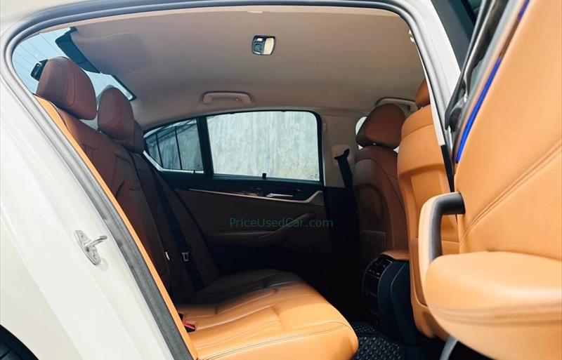 ขายรถเก๋งมือสอง-bmw-บีเอ็มดับบลิว-520d-ห้าสองศูนย์ดี-รถปี2018-รหัส70975-655a0b76.jpg ขายรถเก๋งมือสอง-bmw-บีเอ็มดับบลิว-520d-ห้าสองศูนย์ดี-รถปี2018-รหัส70975-655a0b76.jpg