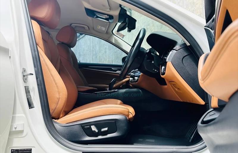 ขายรถเก๋งมือสอง-bmw-บีเอ็มดับบลิว-520d-ห้าสองศูนย์ดี-รถปี2018-รหัส70975-a0c6ebd1.jpg ขายรถเก๋งมือสอง-bmw-บีเอ็มดับบลิว-520d-ห้าสองศูนย์ดี-รถปี2018-รหัส70975-a0c6ebd1.jpg