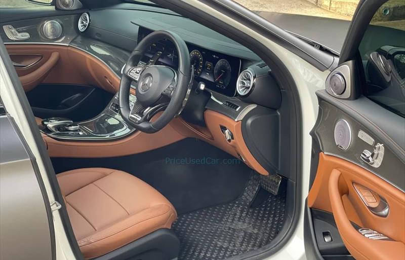 ขายรถเก๋งมือสอง-mercedes-benz-เมอร์เซเดสเบนซ์-e350-รถปี2018-รหัส70976-0f20c8af.jpg ขายรถเก๋งมือสอง-mercedes-benz-เมอร์เซเดสเบนซ์-e350-รถปี2018-รหัส70976-0f20c8af.jpg