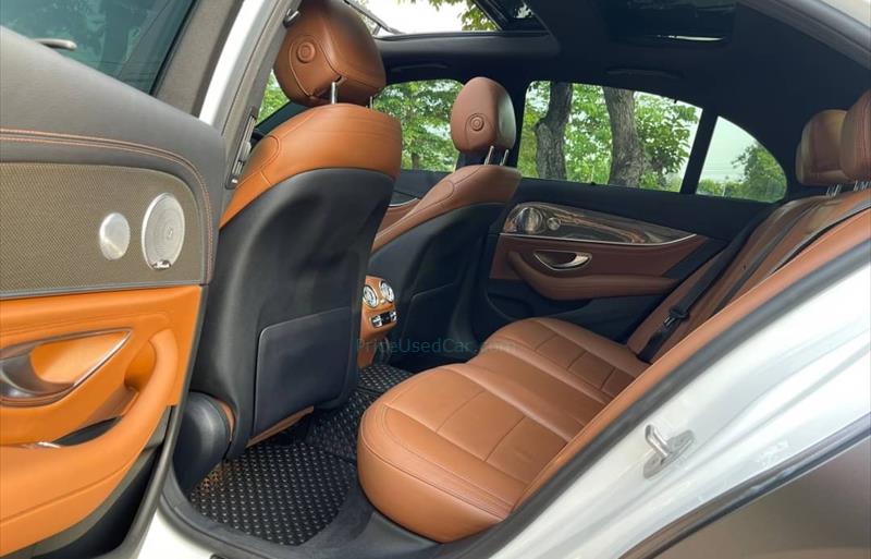 ขายรถเก๋งมือสอง-mercedes-benz-เมอร์เซเดสเบนซ์-e350-รถปี2018-รหัส70976-ecaffb61.jpg ขายรถเก๋งมือสอง-mercedes-benz-เมอร์เซเดสเบนซ์-e350-รถปี2018-รหัส70976-ecaffb61.jpg