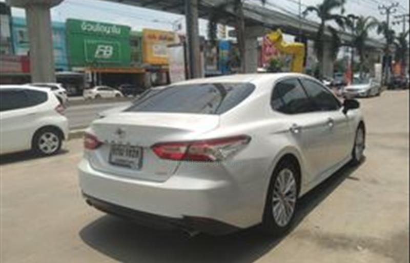 ขายรถเก๋งมือสอง-toyota-โตโยต้า-camry-คัมรี่-รถปี2018-รหัส71024-0a0cbba5.jpg ขายรถเก๋งมือสอง-toyota-โตโยต้า-camry-คัมรี่-รถปี2018-รหัส71024-0a0cbba5.jpg