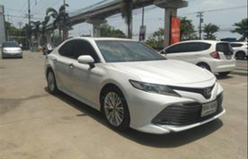 ขายรถเก๋งมือสอง toyota camry รถปี2018 รหัส 71024 รูปที่3