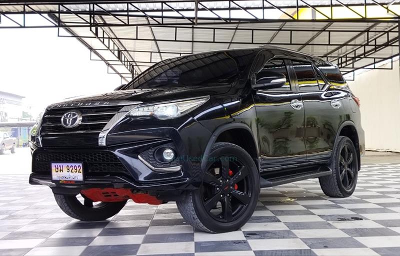 รถ SUV มือสอง  TOYOTA FORTUNER 2.8 TRD Sportivo 4WD รถปี2016